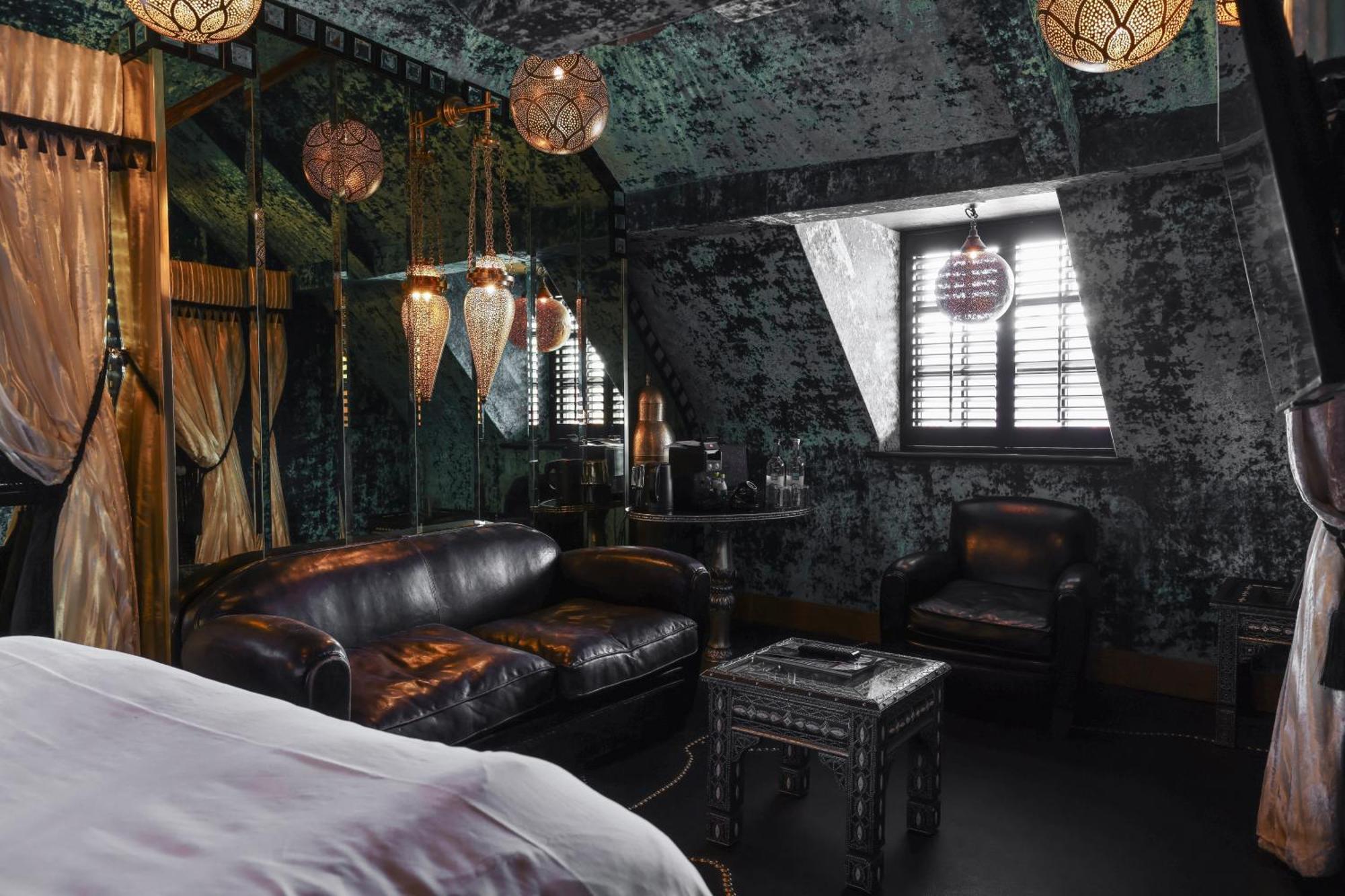 Crazy Bear Beaconsfield Hotell Eksteriør bilde